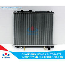 Radiador automático de buena calidad para V46 ′ 93-98 OEM: MB890955 en